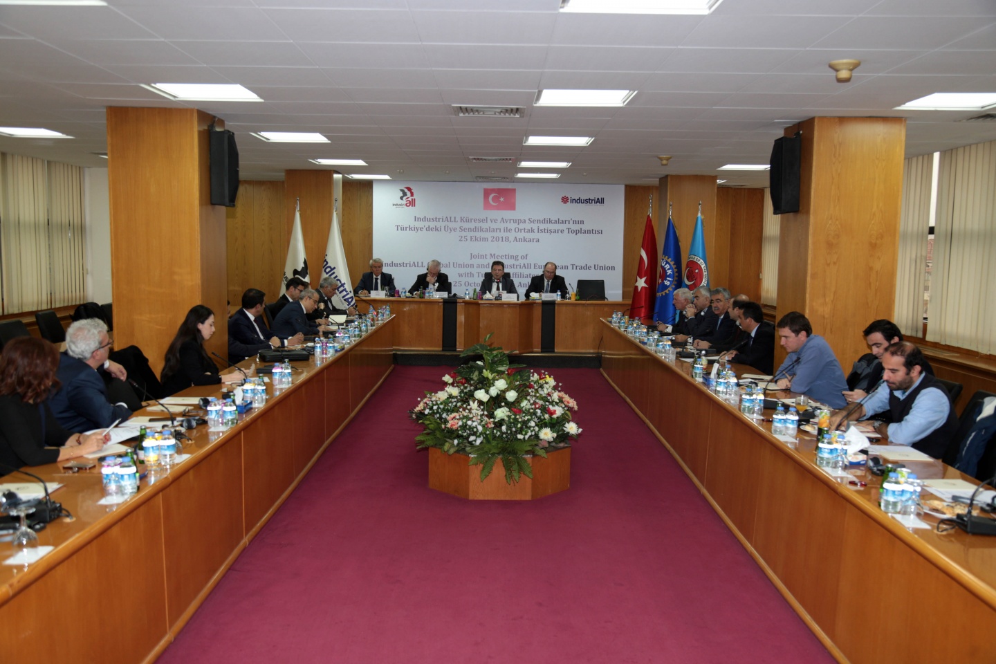 International Solidarity With Turkish Unions During Economic Crisis Industriall