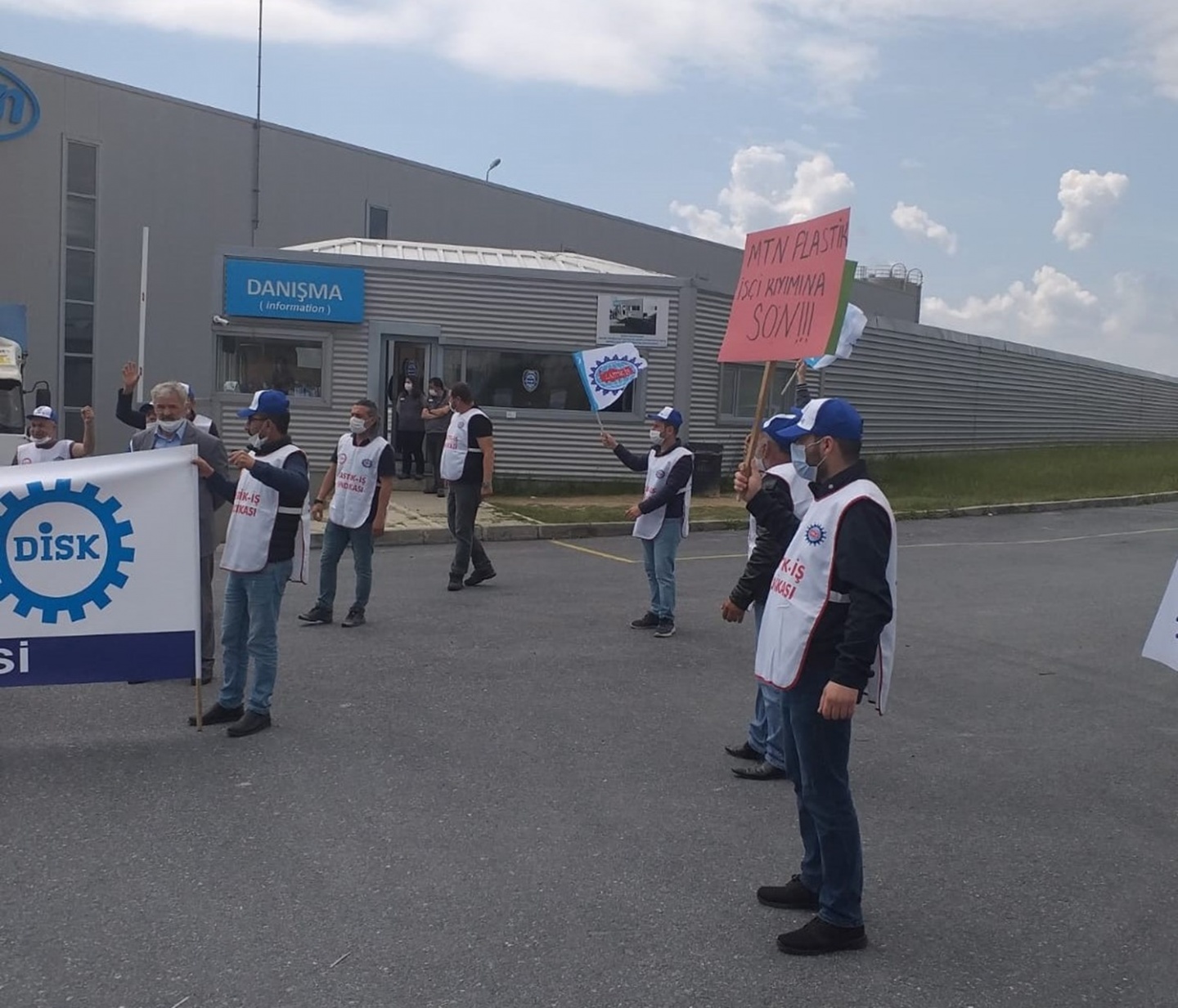 Mtn Plastik In Turkey Sacks 26 Union Members Industriall