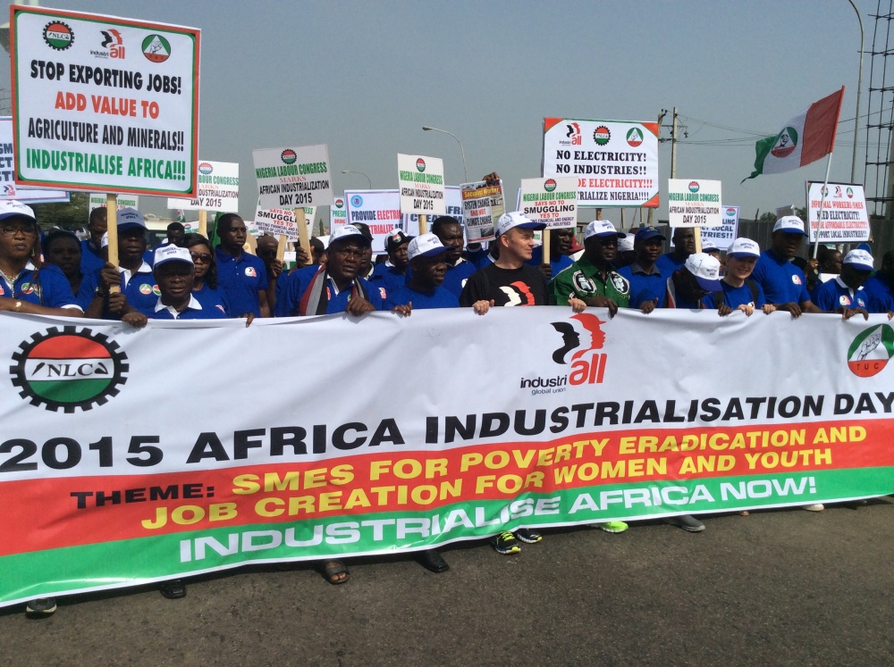 Write an article on corruption in nigeria local government