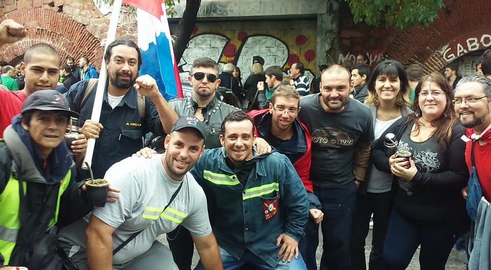 Trabajadores uruguayos paran por más trabajo y mejor salario | IndustriALL