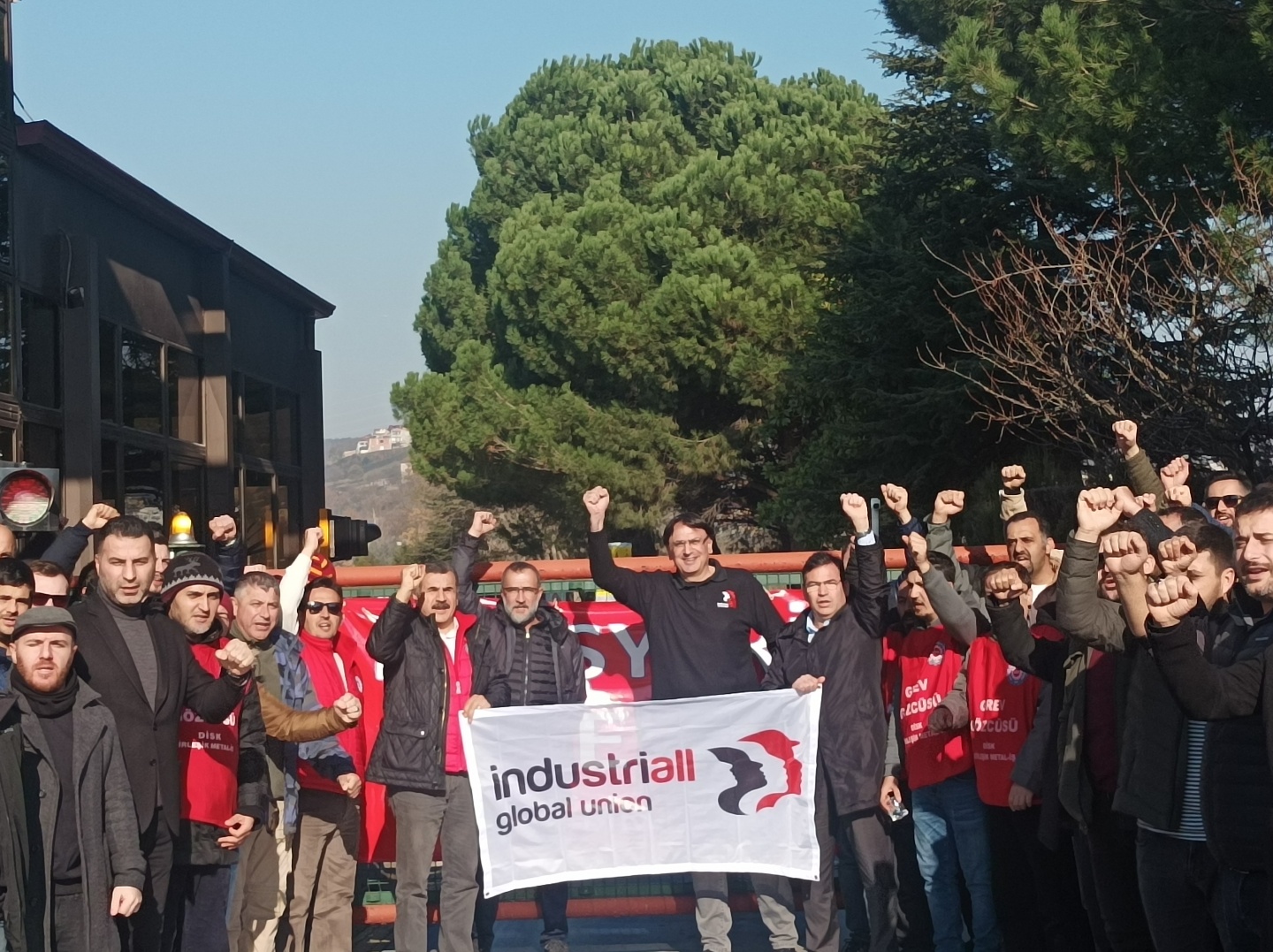 Solidarita s pracovníkmi spoločnosti Bekaert v Turecku
