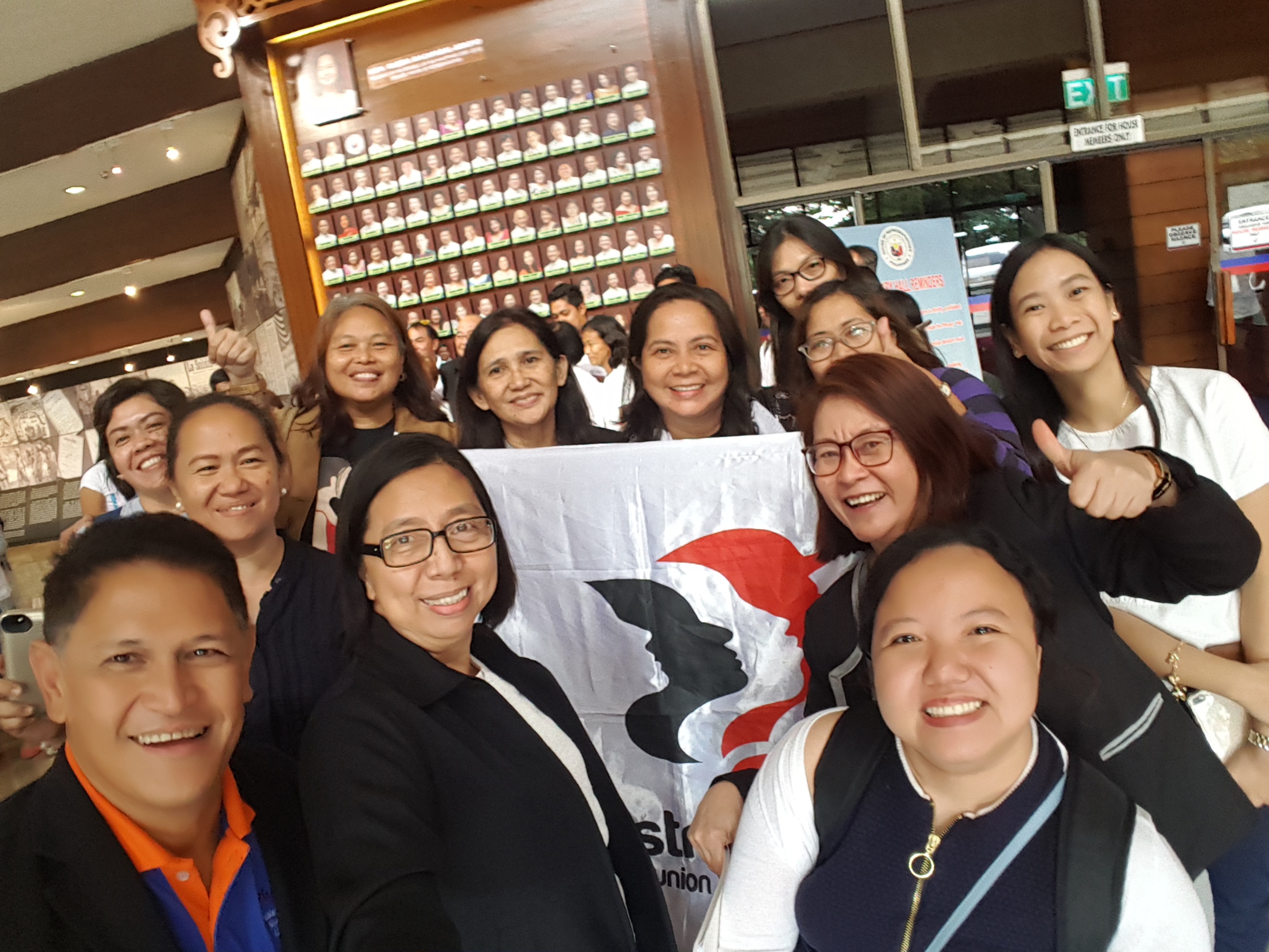 Expanded maternity leave becomes law in the Philippines | IndustriALL