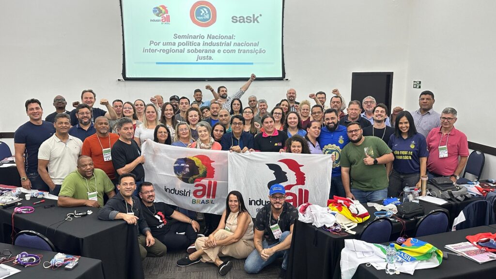 todos en el cierre del seminario SASK Brasil