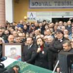 К собравшимся обращается президент Национального профцентра DISK Арзу Серкезоглу.