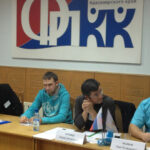 Модератор Эдуард Вохмин с участниками семинара