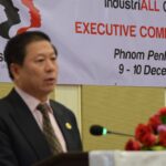 Sat Samoth, sous-secrétaire d’État au ministère cambodgien du Travail et de la Formation professionnelle, s’adresse au Comité exécutif  de IndustriALL