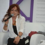 Suzanna Miller, IndustriALL, spoke at the meeting. 