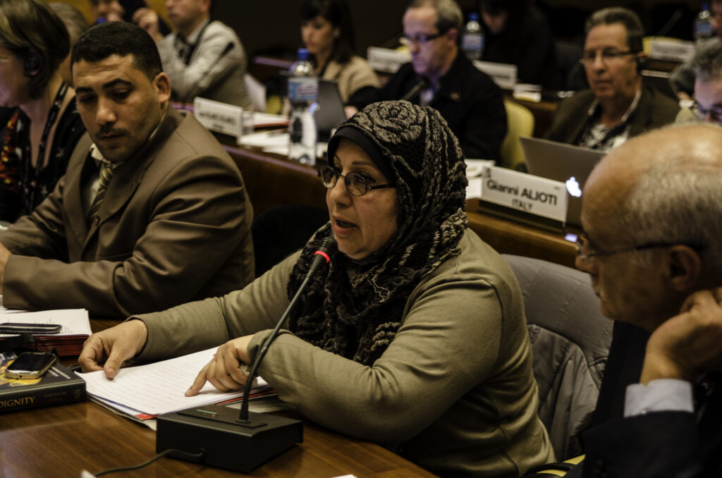 Hashmeya Muhsin al-Saadawi at IndusriALL Executive Committee meeting in 2013 - PHOTO: IndustriALL
