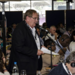 Председатель горнодобывающего сектора IndustriALL Эндрю Викерс.