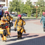 •	Pompiers. PHOTO réalisée par Raman YERASHENIA, BITU