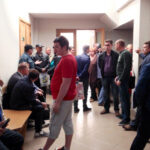 Sympathisants pendant l’audience du tribunal