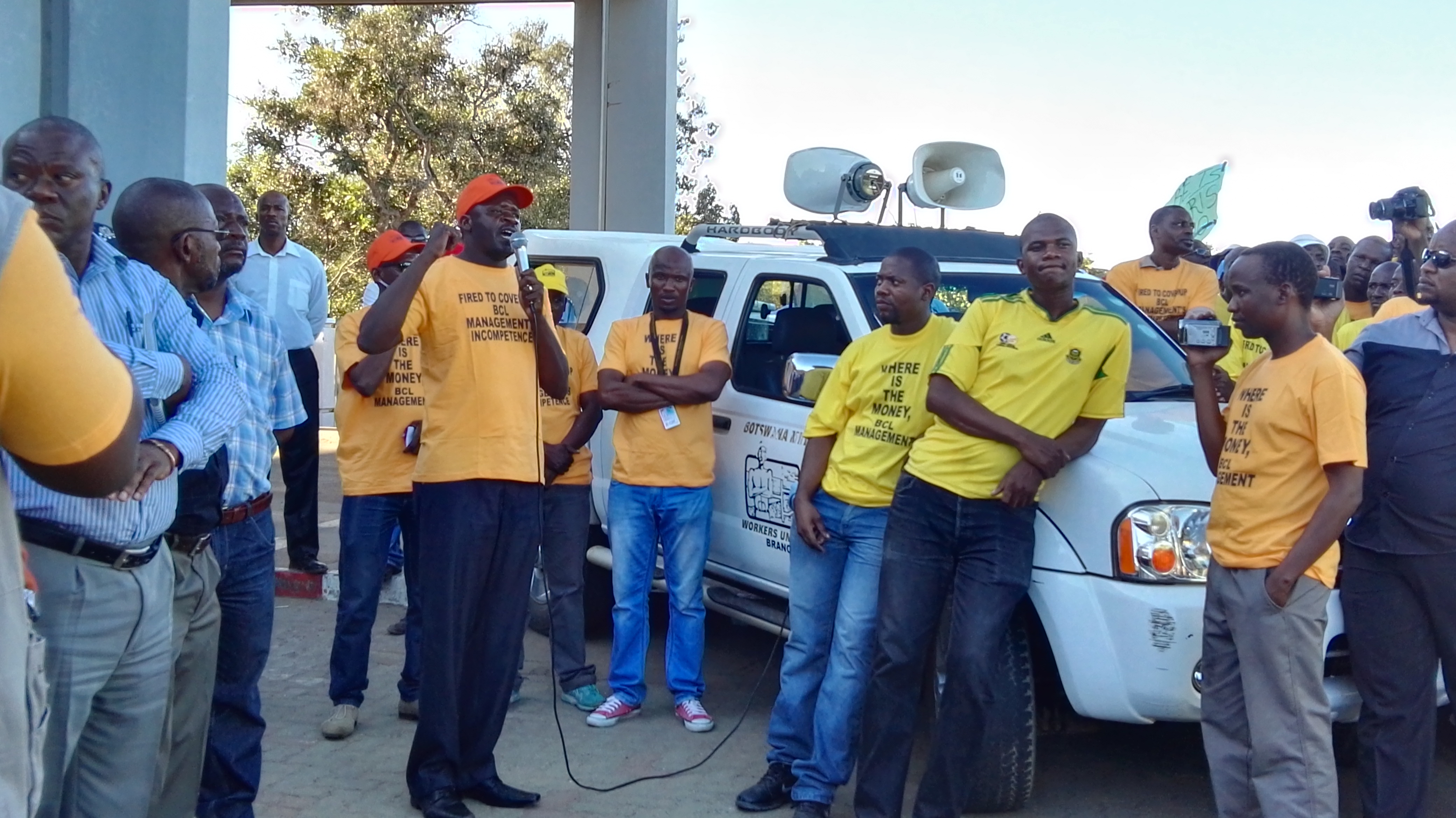 El sector laboral considera que no se justifica la clausura de las minas.