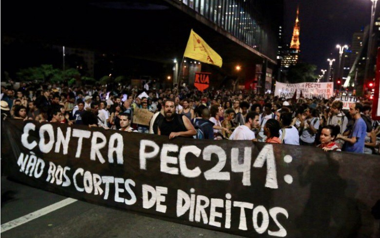 Профсоюзы организовали в Сан-Паулу демонстрации против реформ, предложенных правительством Темера