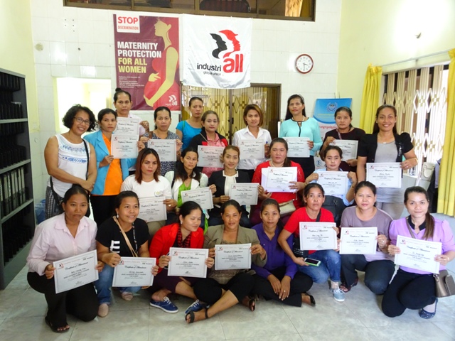 Quatre-vingt femmes ont été formées, en Asie du Sud-Est, dans le cadre du projet de protection de la maternité d’IndustriALL 