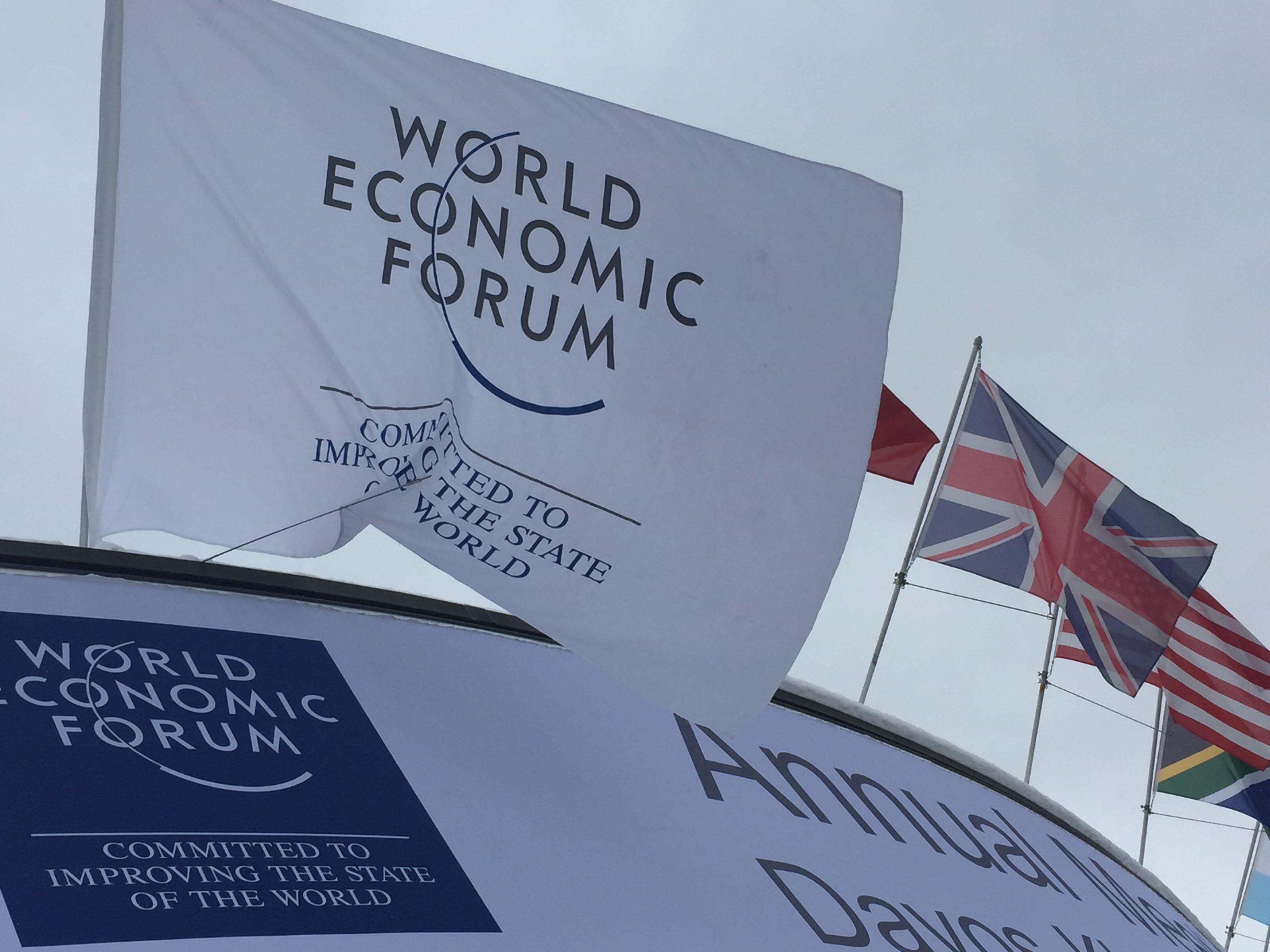 En Davos, Suiza, los líderes mundiales están debatiendo la cuarta revolución industrial.