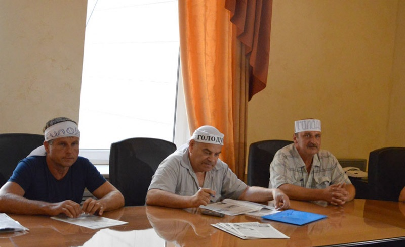 Трое шахтеров “Селидовуголя”, объявивших голодовку