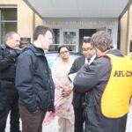 Momentos en que se entregaba la carta a la Embajada de Bangladesh en Washington D.C.