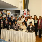 Женщины-делегаты конференции по вопросам целлюлозно-бумажной промышленности.