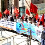 Демонстрация, организованная Пакистанской центральной федерацией горняков, в знак протеста против гибели рабочих на предприятиях горнодобывающей промышленности, Кветта, Пакистан, 23 октября 2017 г.