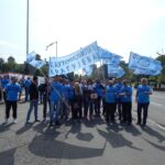 Рабочие FIAT и их сторонники участвуют в демонстрации. Фото: SSMS