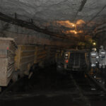 Trabajadores en la mina de cobre de Mopani. Foto por photosmith2011 sobre Creative Commons en Flickr