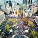 Además del paro general de 24 horas, las dos CTA convocaron a una multitudinaria marcha contra el ajuste