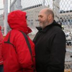 Les membres de la section 9700 de l'USW interdits d'accès à leur lieu de travail. Photo : USW 