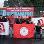 Le syndicat manifeste contre les violations des normes du travail internationales de la compagnie dans ses usines implantées en Colombie, notamment à Medellin, Barranquilla, Bogota et Cali.