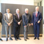 De izq. a der.: Georg Leutert, Director del sector automotriz, IndustriALL; Daniel Hay, IG Metall; Reinhard Müller, Presidente del Comité de Empresa Europeo; Valter Sanches, Secretario General, IndustriALL; Peter Sebastian Krause, Director Ejecutivo, Relaciones Laborales y Recursos Humanos, Rheinmetall; Daniela Escandell-Reininger, Recursos Humanos, Rheinmetall.