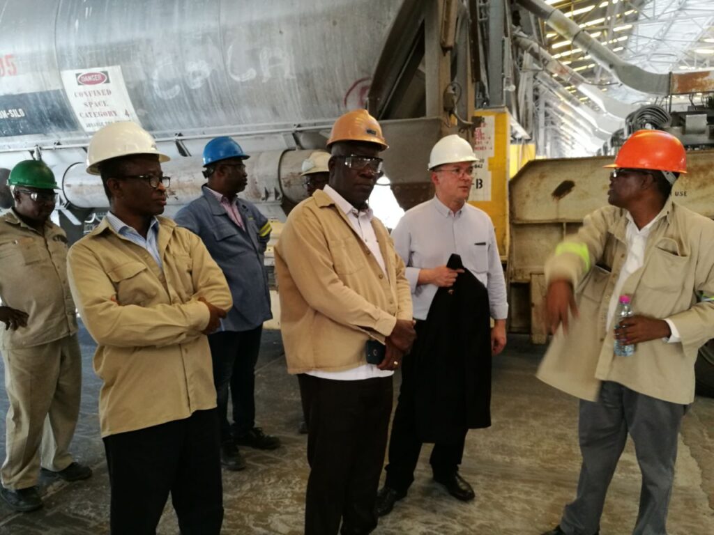 IndustriALL general secretary Valter Sanches during a plant visit in Ghana, April 2018