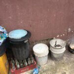 Так выглядит “кухня” рабочего, которая размещается снаружи дома.