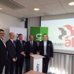 From left to right: Frank Gottselig, Chair of the Essity European Works Council Magnus Groth, President and CEO Mikael Schmidt, SVP, Group Function Legal Affairs, General Counsel and Secretary of the Board Valter Sanches, IndustriALL Global Union General Secretary Martin Linder, Unionen President 