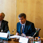 Генеральный директор EDF Жан-Бернар Леви и Генеральный директор МОТ Гай Райдер.