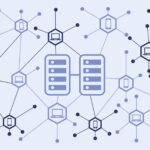 Блокчейн шифрует специальные записи или “блоки” данных, выстроенные в систему, называемую связанными списками, которая образует “цепочку”. 