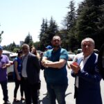 Рабочие протестуют против Kosan Kozmetik, дочерней компании Yves Rocher в Турции, уволившей 85 рабочих за членство в профсоюзе