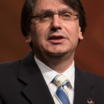 El secretario general adjunto de la IndustriALL Kemal Özkan alentando a los trabajadeores de Ciner Wyoming a votar SÍ a la representación sindical para poder proteger mejor sus derechos.