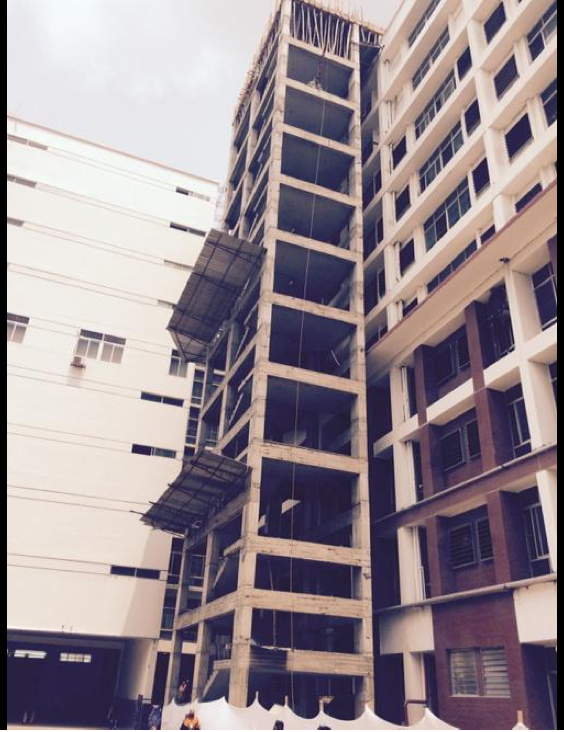 Construction d’un escalier de secours dans une usine (photo : Accord)