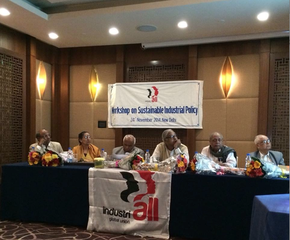 Participants in the workshop on sustainable industrial policy.