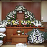 Фото с траурной церемонии в память о профсоюзном великомученике после того, как его тело было выкрадено полицией.