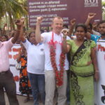 En février, les travailleurs licenciés chez Ansell ont manifesté à l’intérieur de la zone de libre échange en présence de Jyrki Raina, Secrétaire général d’IndustriALL.