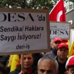 150 рабочих собрались на известной улице Стамбула Вали Конаджи Каддеси  напротив магазинов, для которых фабрики DESA и ISMACO производят одежду.