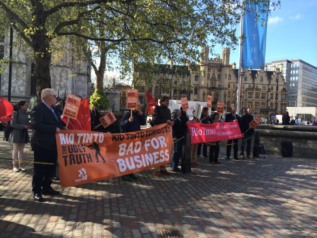 Rally outside Rio Tinto AGM