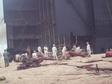 Gadani shipbreaking yard