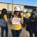 В Колумбии члены SINTRACARBON раздали листовки на шахтах Cerrejón и Prodeco