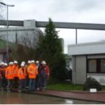 In the course of the global action day  in Lägerdorf the works council invited the complete workforce to an assembly. There the colleagues had the chance to get information about the merger and to discuss the situation. More than 150 colleaugues followed the invitation. 