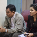 Maung Maung, Président de la Confédération des Syndicats du Myanmar (CTUM) qui a passé 24 ans en exil avant de revenir au pays en 2012, avec Khaing Zar Aung. IndustriALL